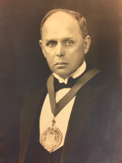 Sir Andrew Balfour (1925–1927) 