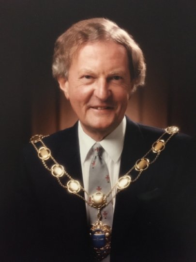 Professor Gordon C. Cook (1993–1995)