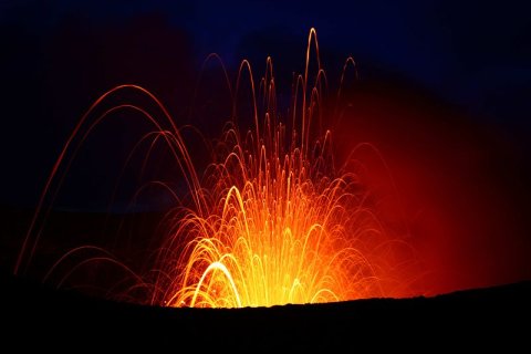 A volcanic eruption on Vanuatu ©  Andrew J Swann