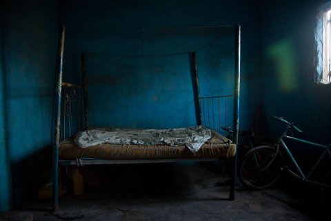 Inside bedroom, The Gambia. A concrete house can be quite uncomfortable like this hot, stuffy room with almost no ventilation. © Konstantin Ikonomidis & Rasmus Bruun Inside bedroom, The Gambia. A concrete house can be quite uncomfortable like this hot, stuffy room with almost no ventilation. © Konstantin Ikonomidis & Rasmus Bruun