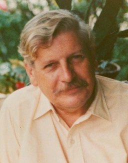 Dr Donald Mackay
