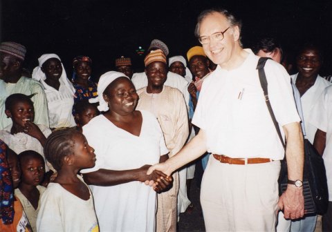 With snakebite victims and their relatives, Zamco, Nigeria, 2006 With snakebite victims and their relatives, Zamco, Nigeria, 2006